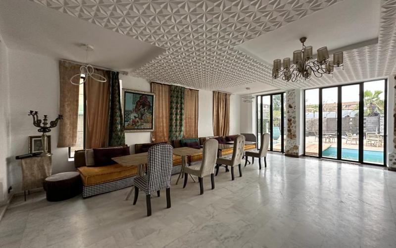MAISON D'HOTES EN LOCATION SUR L'AVENUE MED VI